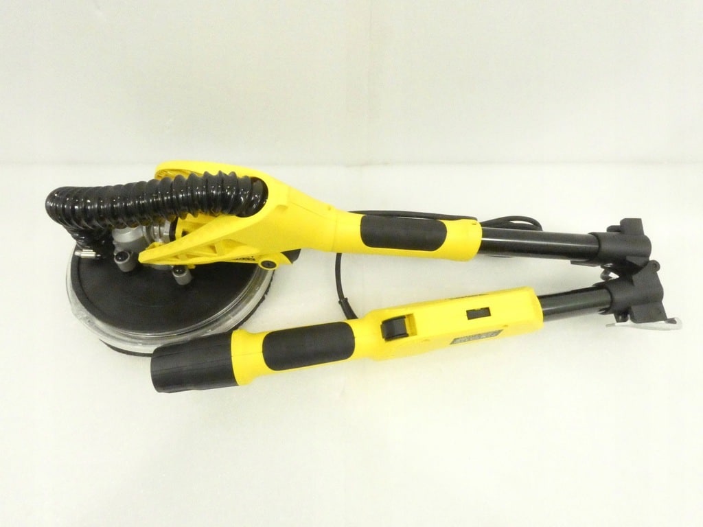 une ponceuse girafe stanley jaune Fatmax