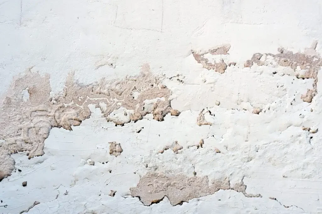 La méthode pour enlever une vieille peinture efficacement